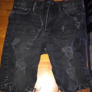 Size 30” waist men’s shorts from H&M